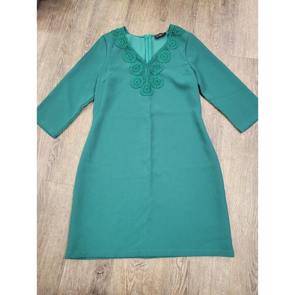 Everly Emerald Green Lace Trip V Neck Large Dress - Picture 1 of 5